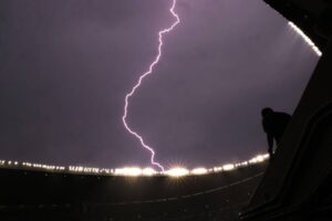 Тренування іспанців перед фіналом відмінили через грозу