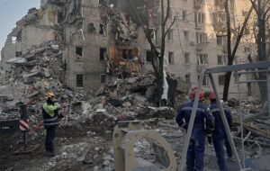 У Києві кількість загиблих через удар РФ зросла до 25