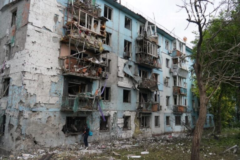 Удар КАБами по Запоріжжю: число  поранених зросло