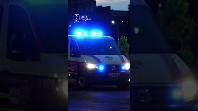 Житомир: тривають аварійно-відновлювальні роботи на місці російського удару