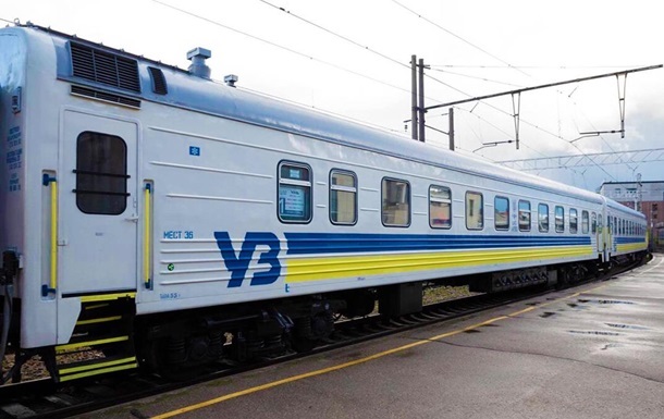 Через атаку дронів Укрзалізниця змінила ранкові рейси на Київщині