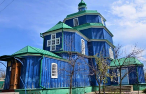 Через удар РФ згоріла старовинна церква у Береславі – ЗМІ
