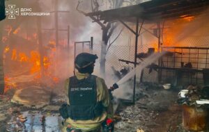 Дронова атака на Херсонщині: постраждали дитина та шестеро дорослих