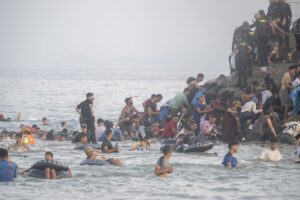 Іспанія встановлює морський бар&rsquo;єр біля Сеути