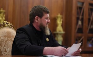 Кадиров не хоче відправляти чеченців на війну в Україну – ЗМІ