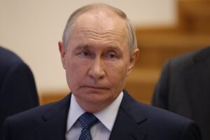 Кремль погрожує “відповісти” на затримання російських танкерів