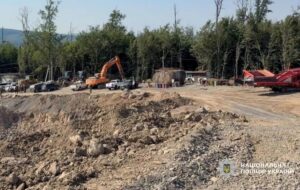 На Закарпатті депутат облради підозрюється у незаконному видобутку андезиту