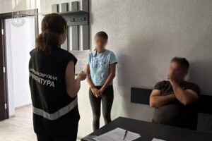 На Закарпатті матір обвинувачують у сексуальній експлуатації доньки