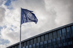 НАТО готує “розумний” щит із ШІ-дронів проти Росії