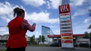 Паливна криза: у Росії штрафують та арештовують невдоволених
