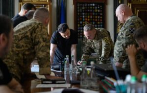 Постачання ракет для ППО впало втричі – Зеленський