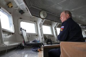 Путін уперше відвідав спірний з Японією острів: у Токіо відреагували