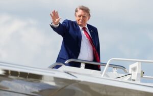 Рейтинг Трампа оновив антирекорд через війну з Іраном