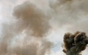 Росіяни вдарили по продовольчих складах та енергоінфраструктурі на Одещині