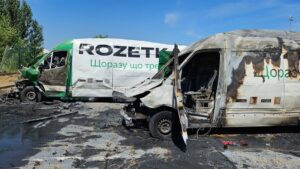 Російський дрон влучив у склад Rozetka: є загиблий і поранені
