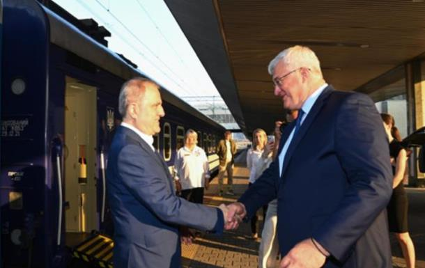 Сибіга розповів про зустріч з главою МЗС Азербайджану
