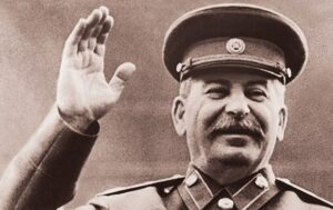 Стало відомо, скільки українців вважають Сталіна “великим вождем”