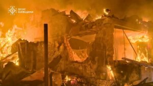У ДСНС повідомили нові деталі атаки РФ на Київщину