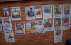 У Непалі поховали сотні невпізнаних тіл