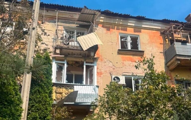 Удар по центру Слов&rsquo;янська: семеро постраждалих