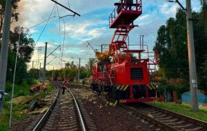 Удар по вокзалу Лозової: є загиблі та важкопоранені залізничники