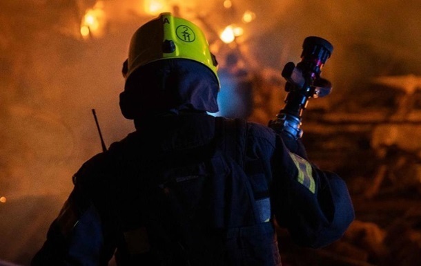 В одній з громад Полтавщині внаслідок нічної атаки знищені всі АЗС