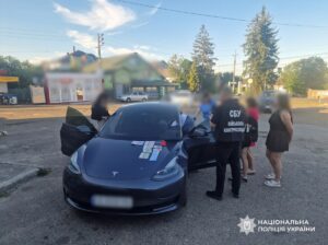 Відстрочка від мобілізації за $10 тисяч: на Буковині викрили схему