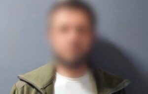 Житель Києва влаштував стрілянину у дворі житлових будинків